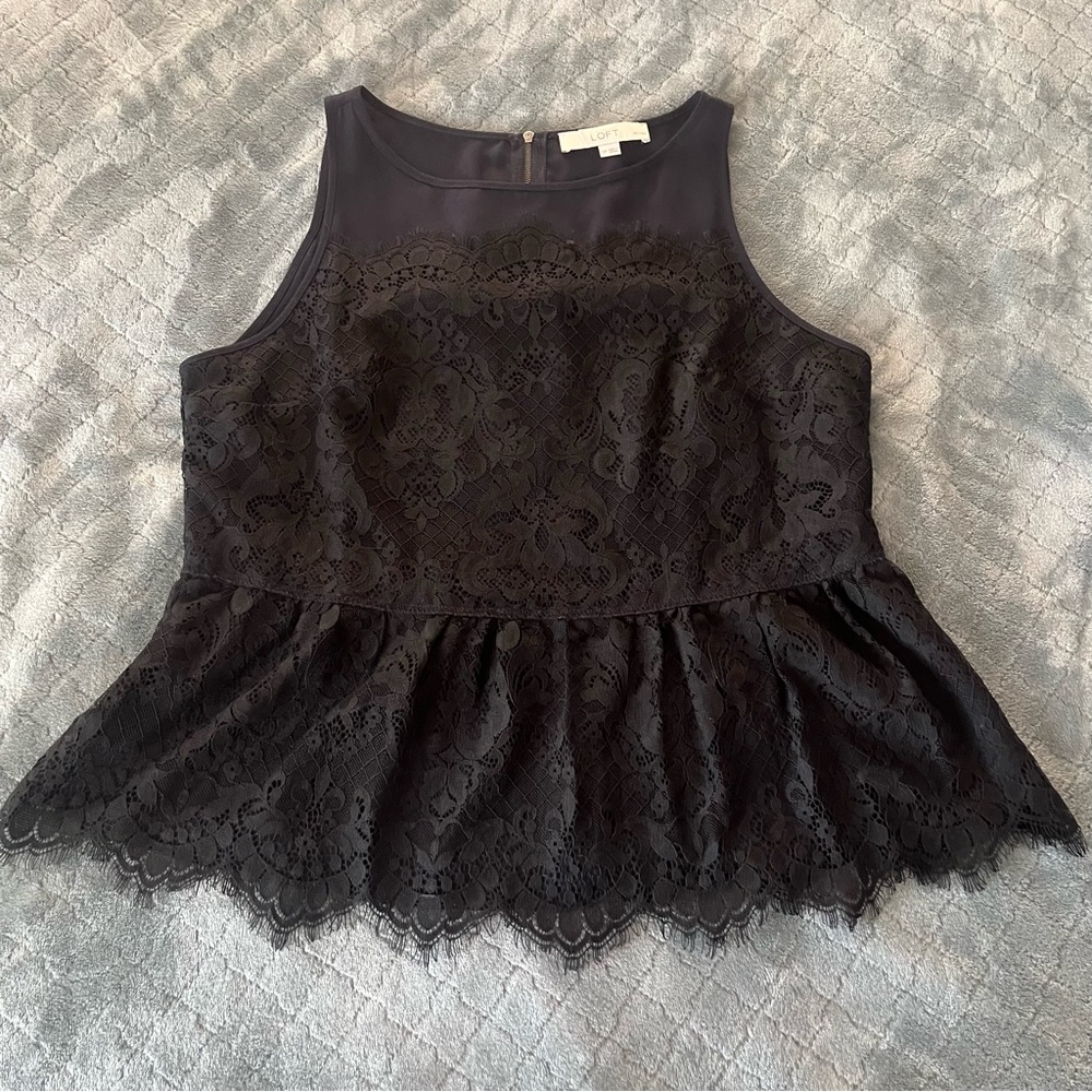 Ann Taylor Loft Black Lace Peplum Top Sleeveless Back Zip Blouse Petites 12P